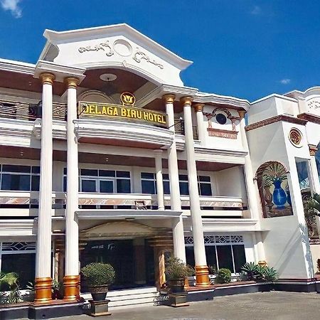 Delaga Biru Convention Hotel Puncak Buitenkant foto