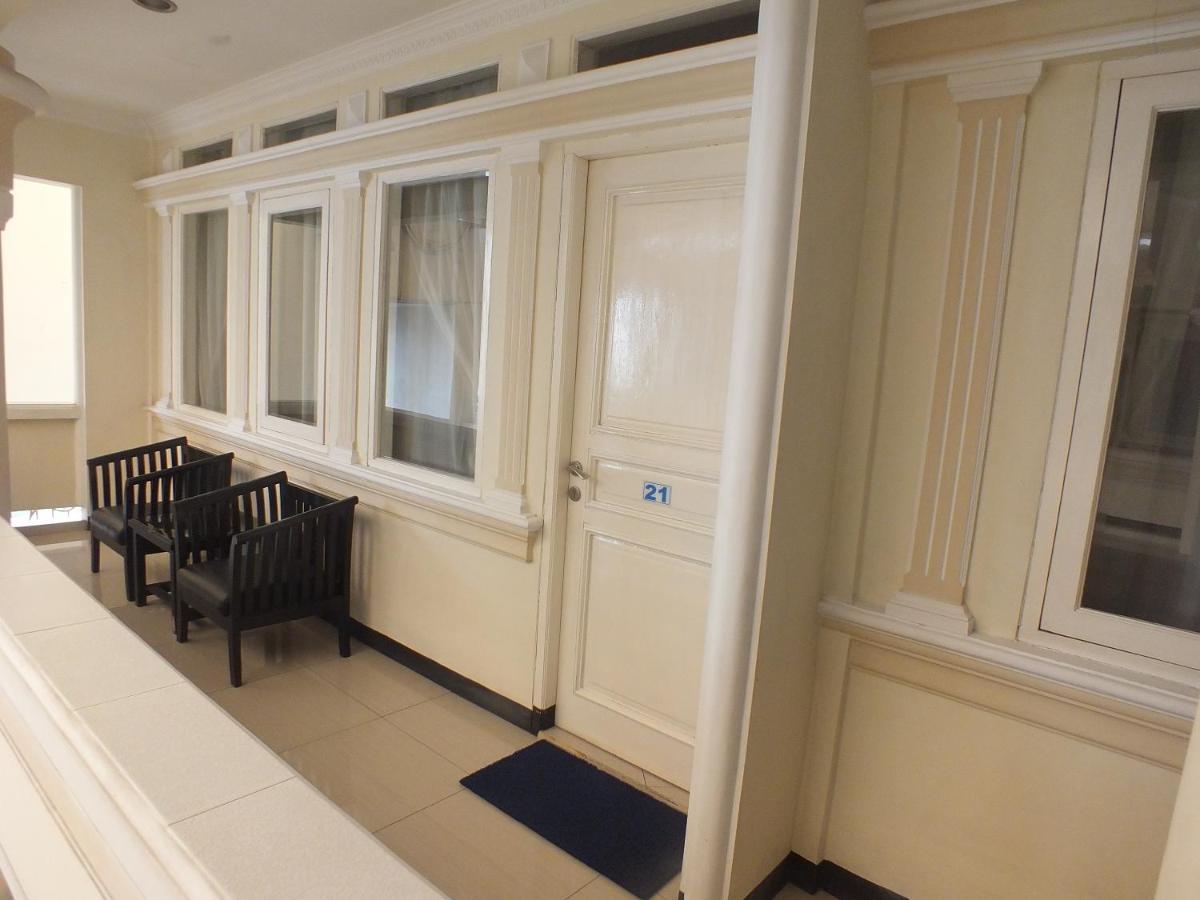 Delaga Biru Convention Hotel Puncak Buitenkant foto